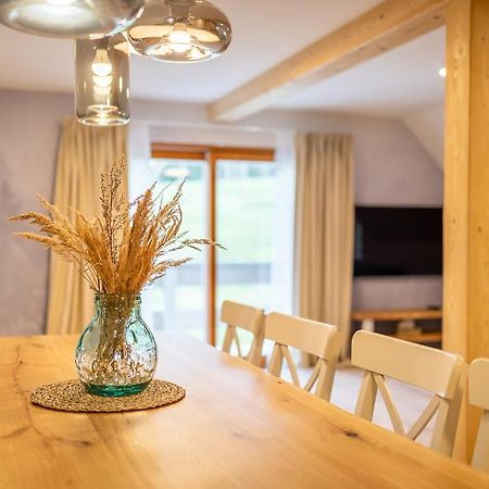 Apartmany U 3 Zbuju Malenovice  Eksteriør bilde